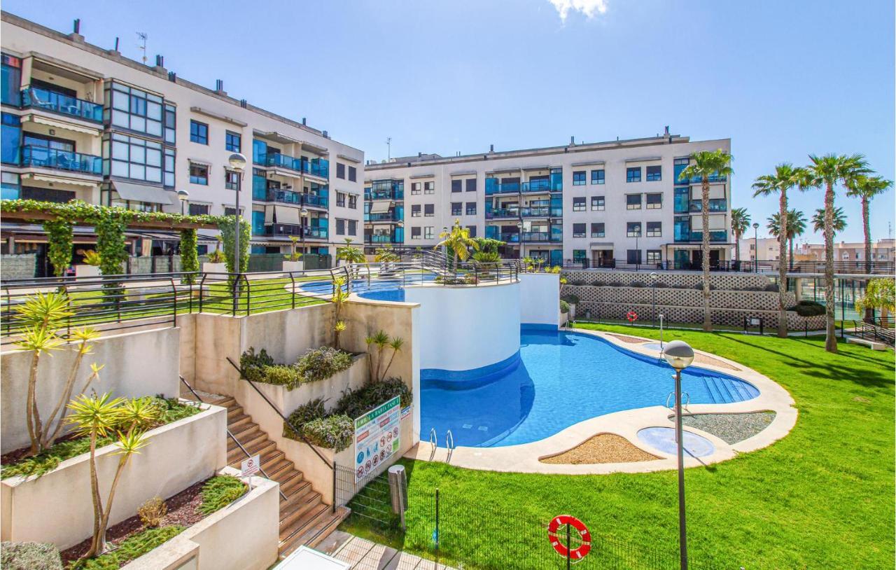 Beautiful Apartment In Санта Пола Экстерьер фото
